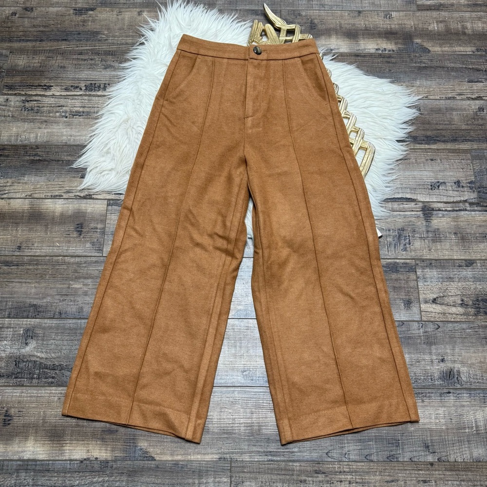 Onebuye Stylish Tan Wide-Leg Cropped Pants